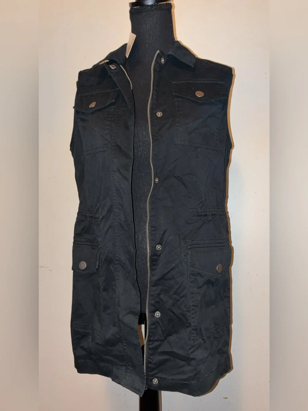Women’s Black Utility Vest Jacket